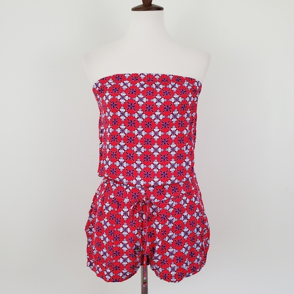 Aeropostale Strapless Romper - Picture 2 of 10